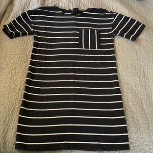 Banana Republic T-shirt dress